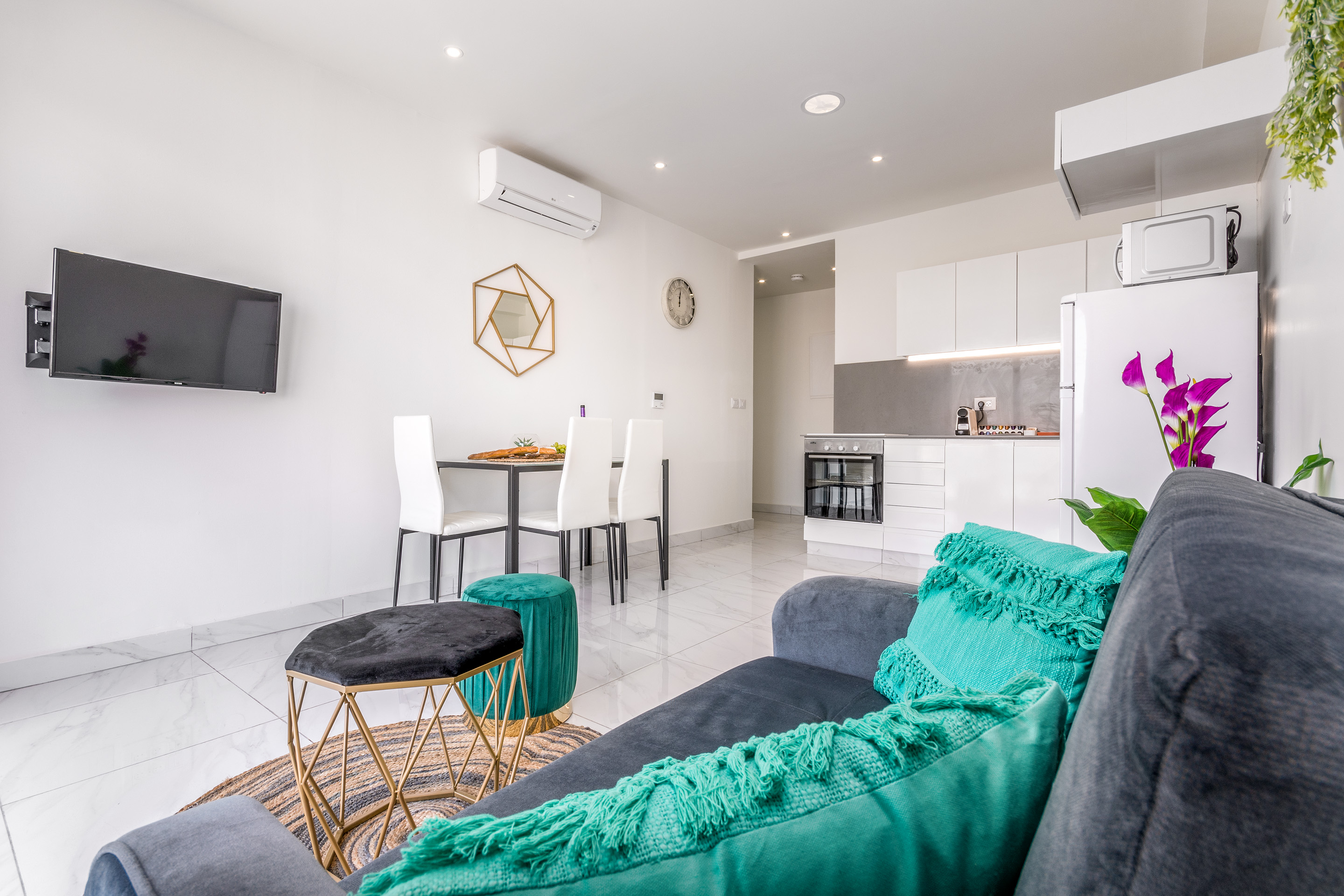  8.Luxury 1 BR City Center image #15