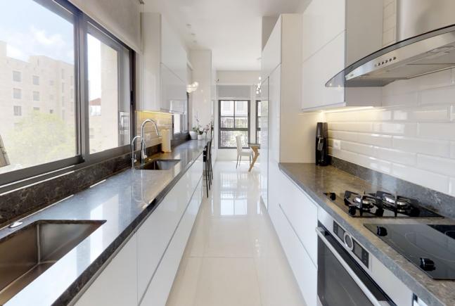 16. Luxury 3 br Talbia image #15