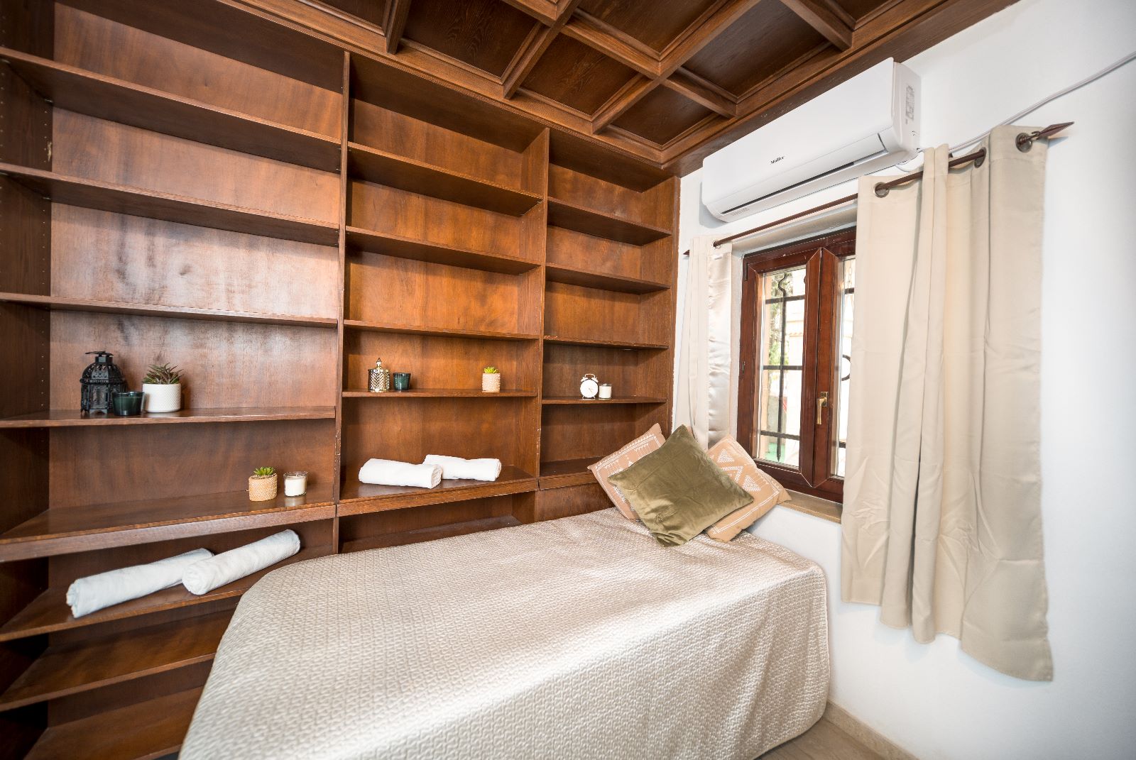 6.Six bedrooms vila, Rehavia  pool image #20