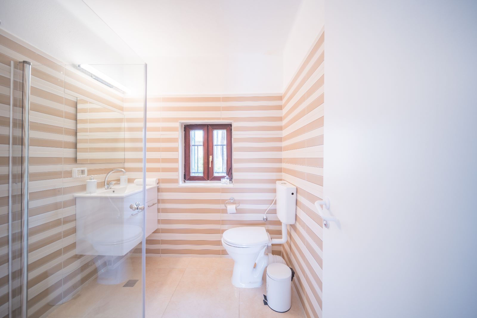 6.Six bedrooms vila, Rehavia  pool image #44