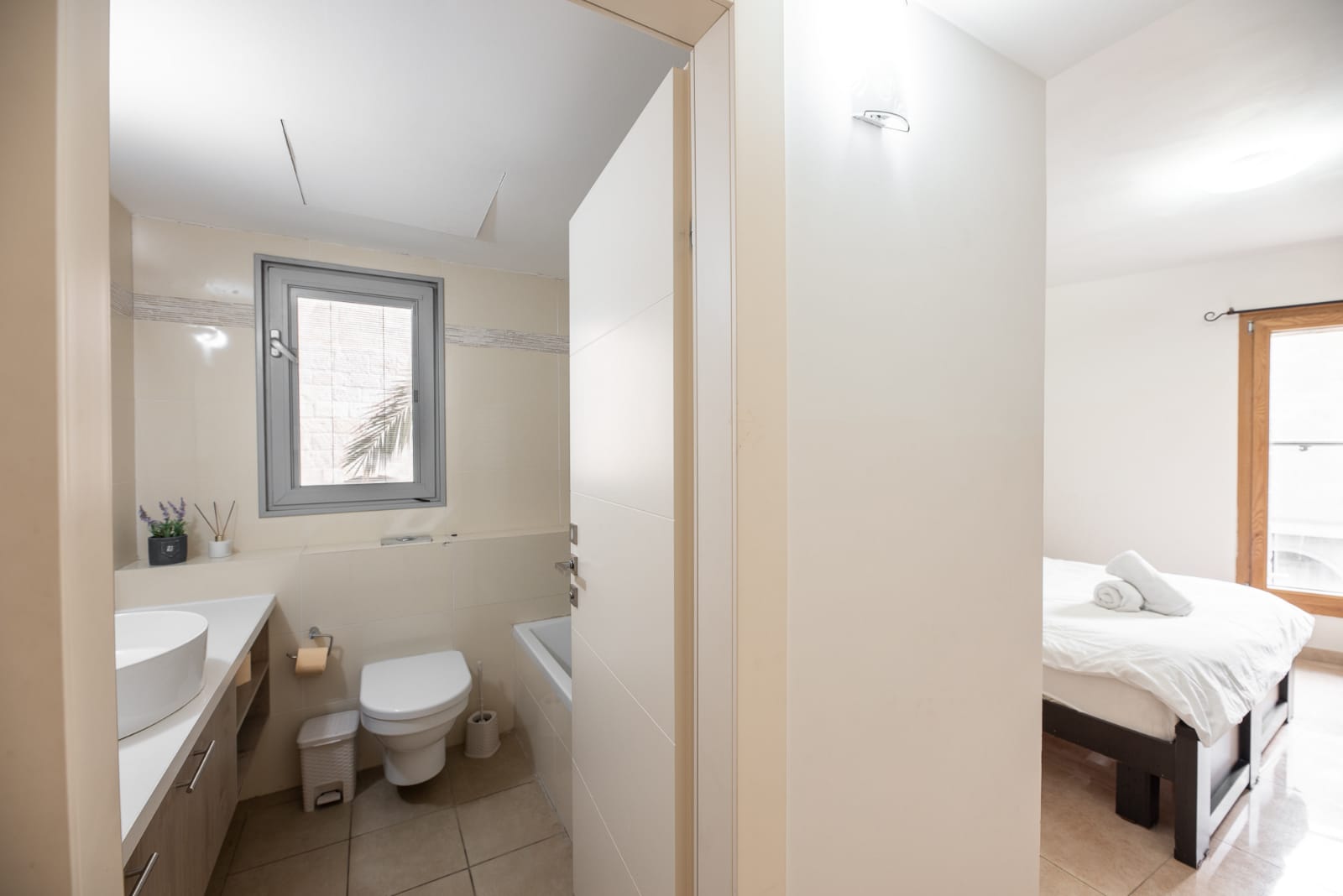 14.3 br king david luxury building pool image #19