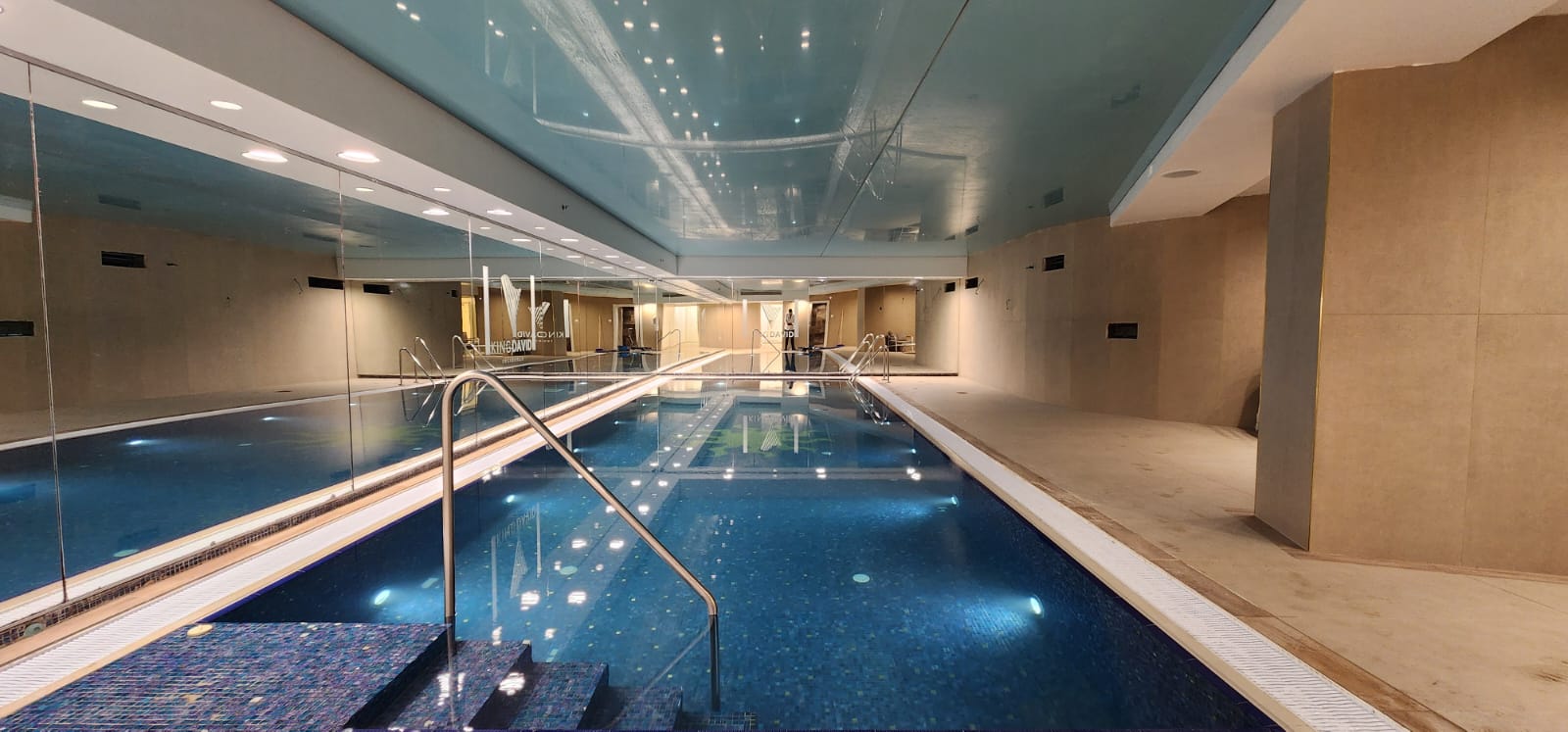 14.3 br king david luxury building pool image #23